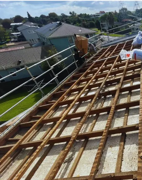 Roof Replacement in Auckland — before