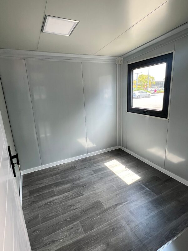 Modern 2 Bedroom Layout with 55sqm Living Space - Image 3
