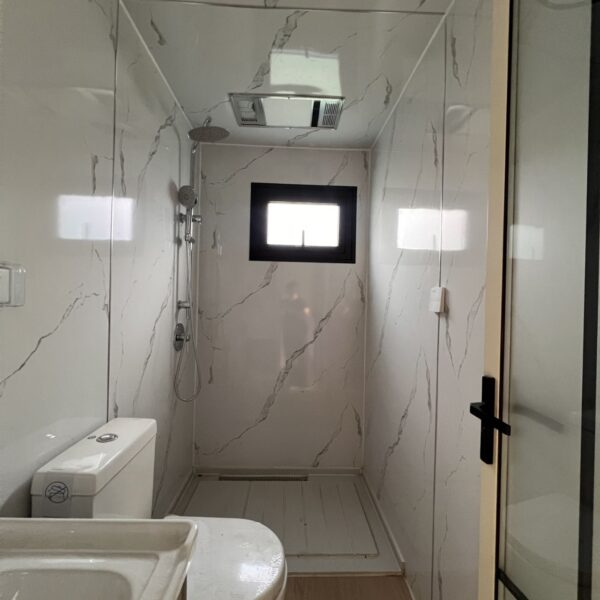 Portable Expandable Cabin with deck - Image 2