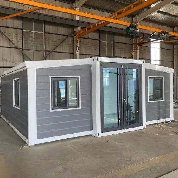 Spacious 1-Bedroom Cabin with Expandable Design