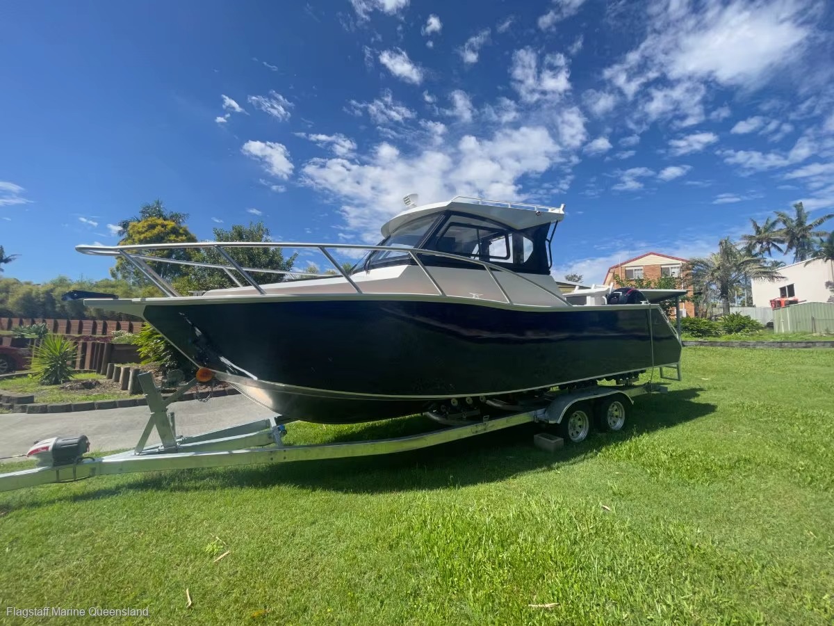 High-Performance 7.5m Aluminium Fishing Boat - Image 2