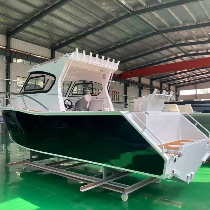 High-Performance 7.5m Aluminium Fishing Boat - Image 12