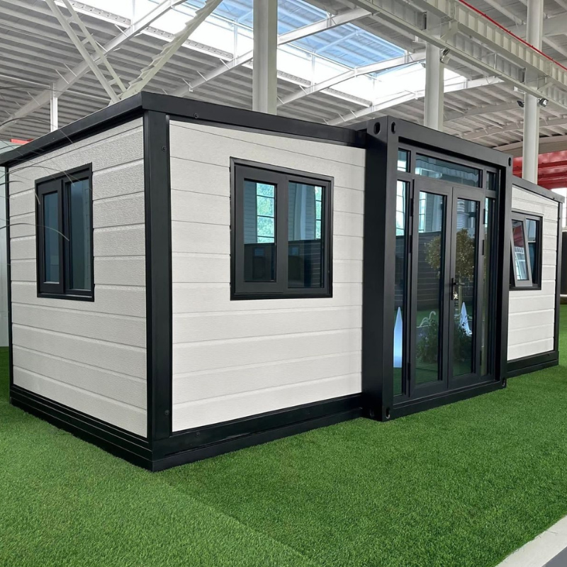 Compact 10ft Expandable Cabin